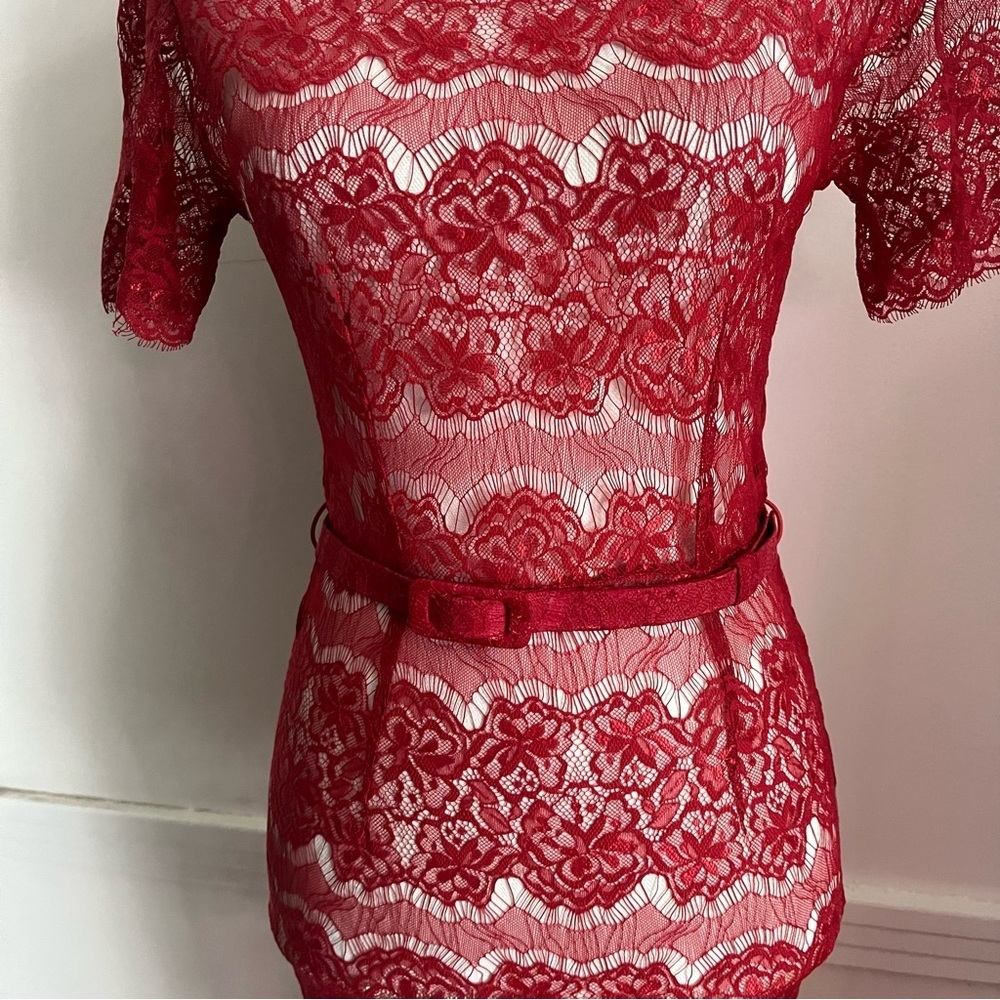 Body Frock • Elegant Red Lace Dress Unlined - Picture 6 of 8